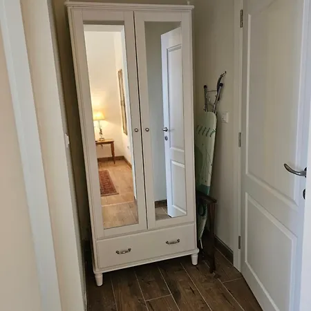 Luxury 23 Белград